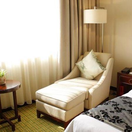 Guilin Grand Link Hotel Екстериор снимка