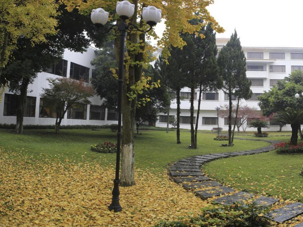 Guilin Grand Link Hotel Екстериор снимка
