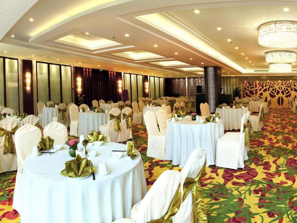 Guilin Grand Link Hotel Екстериор снимка