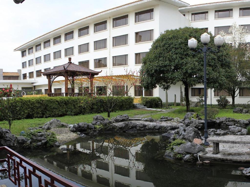 Guilin Grand Link Hotel Екстериор снимка