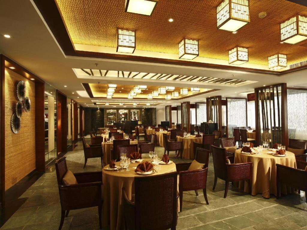 Guilin Grand Link Hotel Екстериор снимка