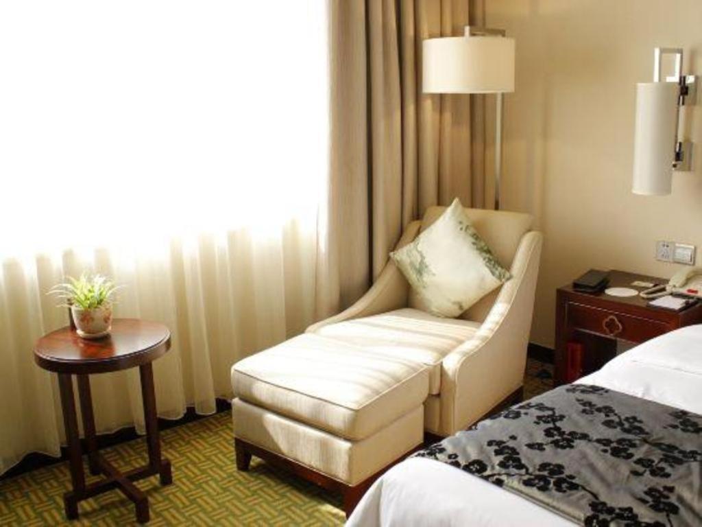 Guilin Grand Link Hotel Екстериор снимка