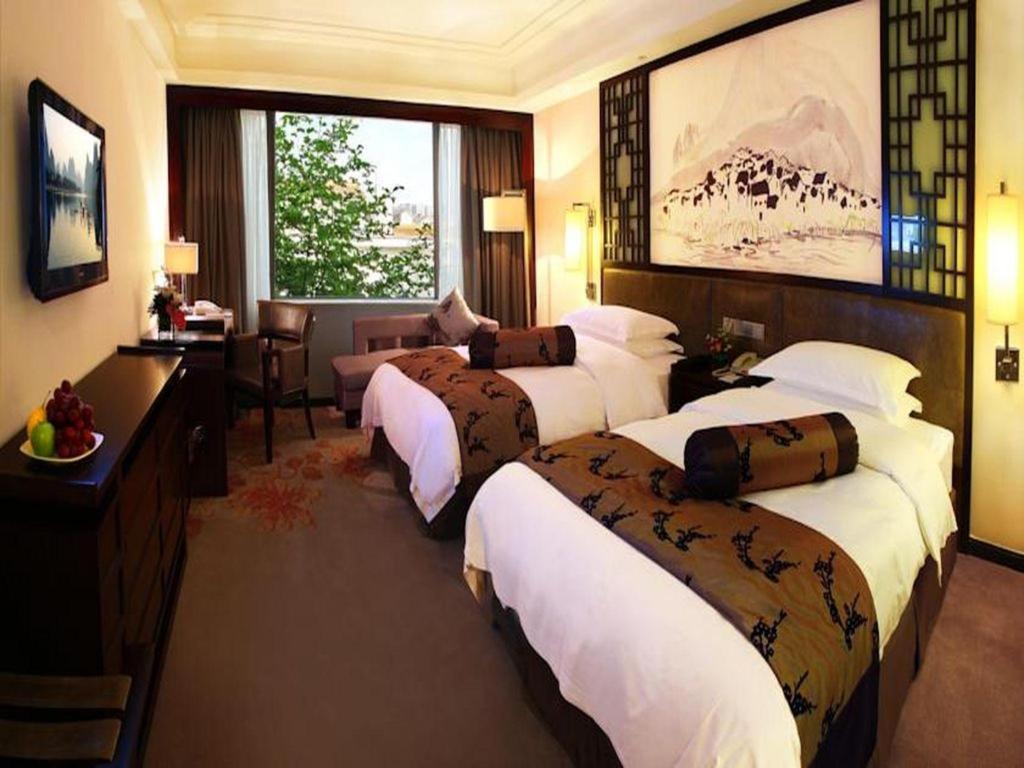 Guilin Grand Link Hotel Екстериор снимка