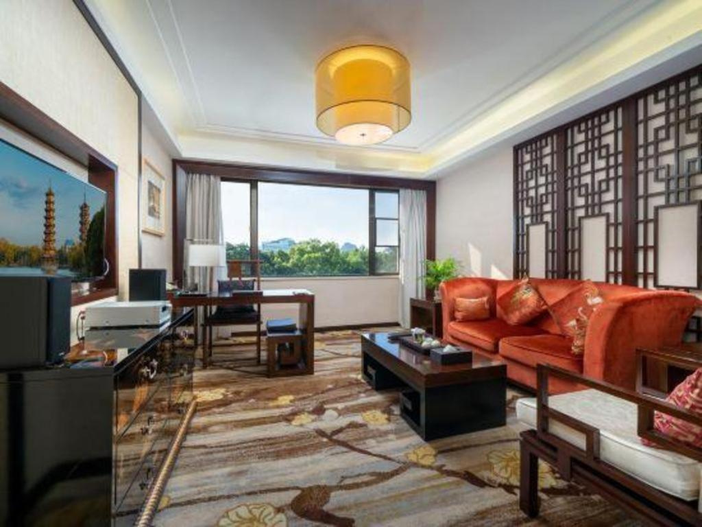Guilin Grand Link Hotel Екстериор снимка