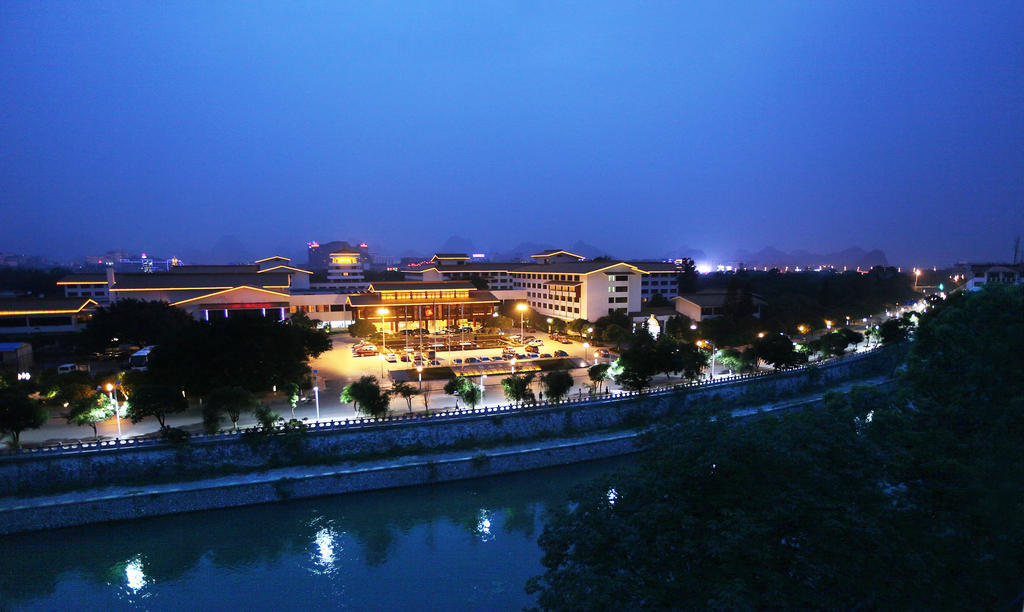 Guilin Grand Link Hotel Екстериор снимка